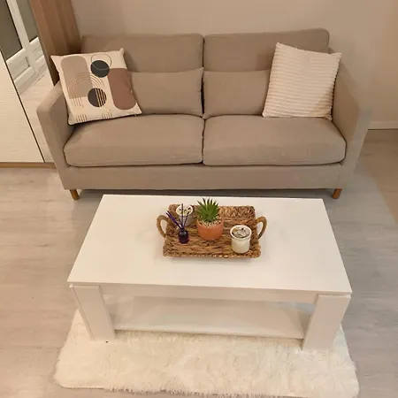 Neuf Cosy, Cinema Room, Moderne Avec Fibre, Gare Rer C Apartment